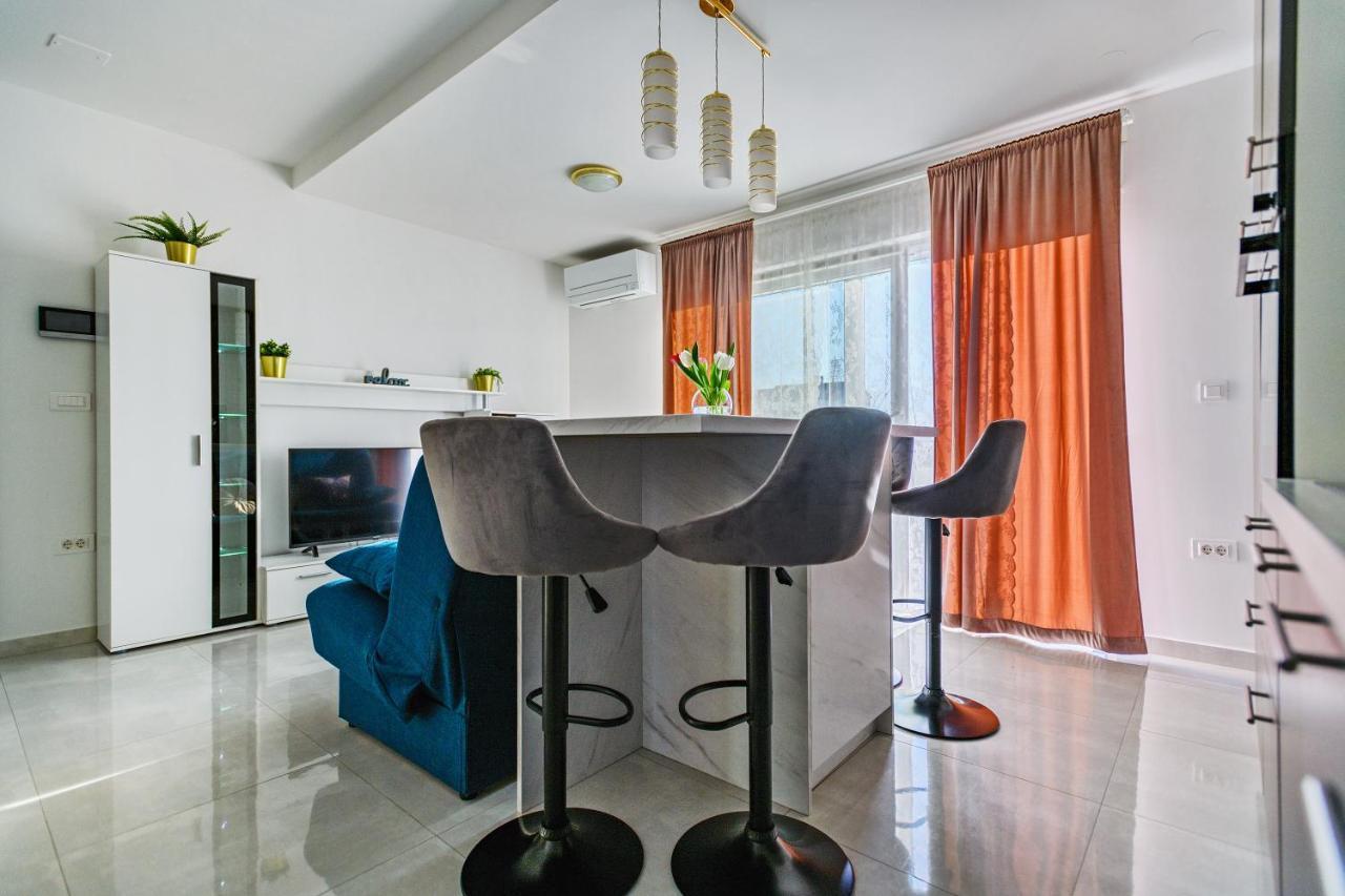 Holiday Apartment Zadar - With Summer Balcony And Parking Exteriér fotografie